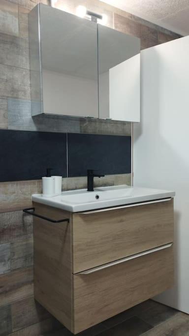 Studio 1 Etoile Paisible,4 Couchages,Jardin Prive 雷阿德雷德雷斯泰勒 外观 照片